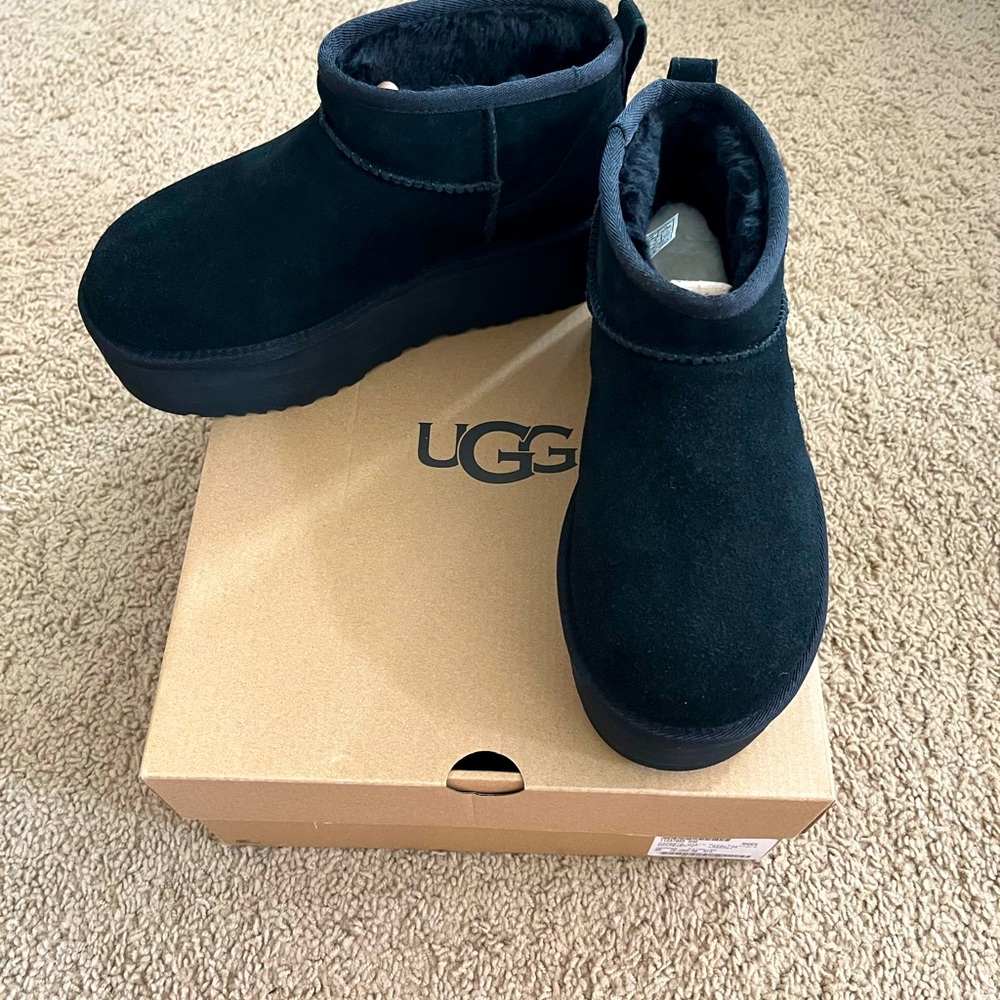 UGG Classic Ultra Mini Platform